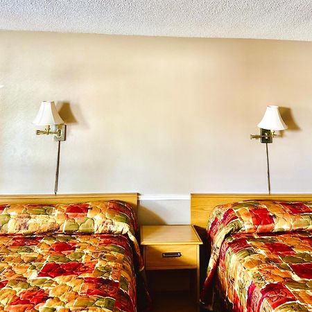 Adams Motel Sault Ste. Marie Ngoại thất bức ảnh