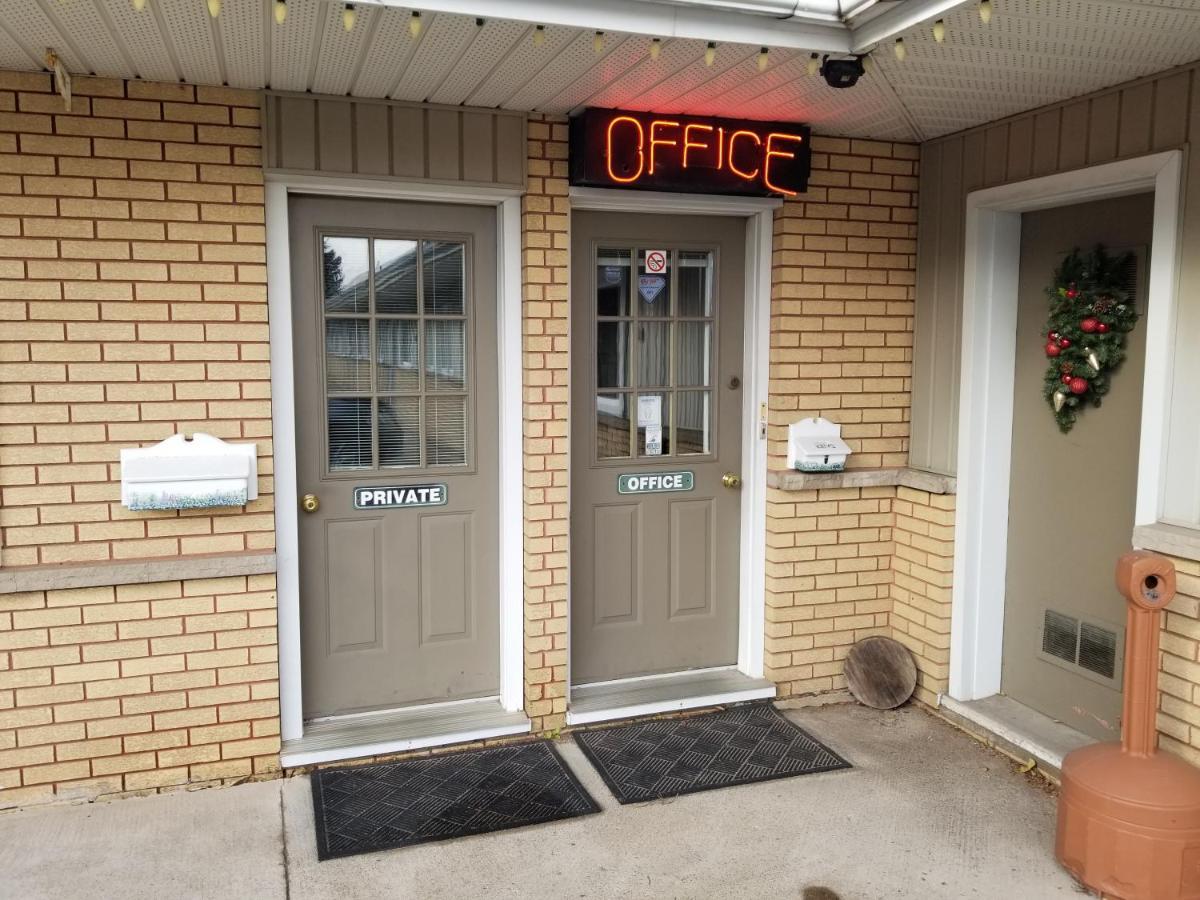 Adams Motel Sault Ste. Marie Ngoại thất bức ảnh